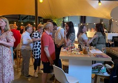 Felicitaties voor Marjon van Aarle, directeur Gebrs van Aarle